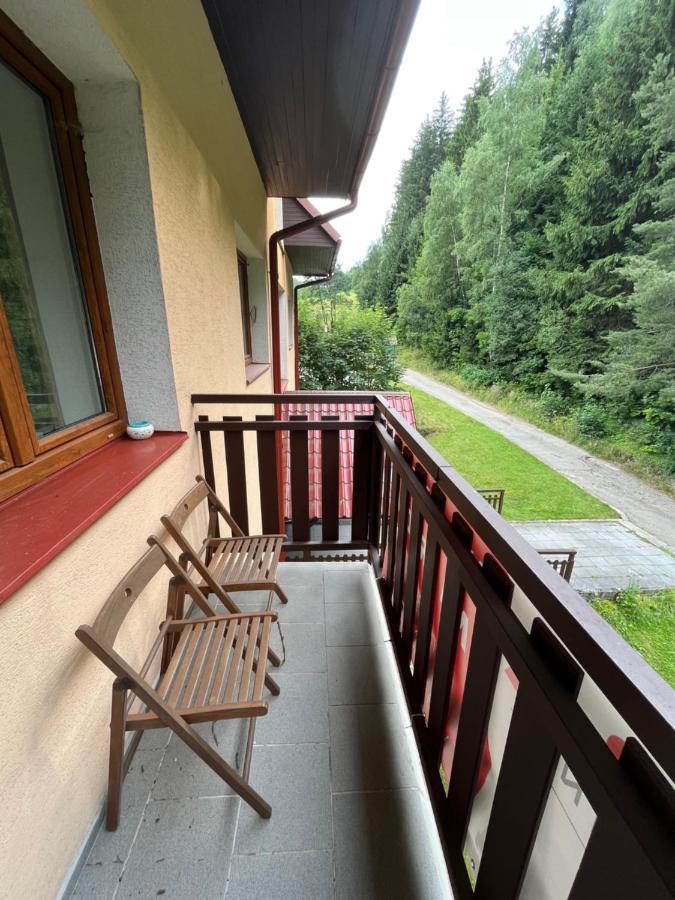 Apartman Kinali Horni Lipova Exterior photo